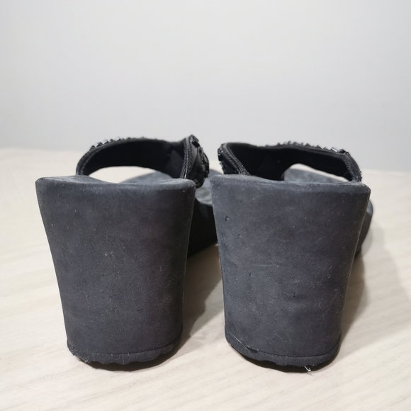 Clarks Wedge Flip Flops - Picture 8 of 13